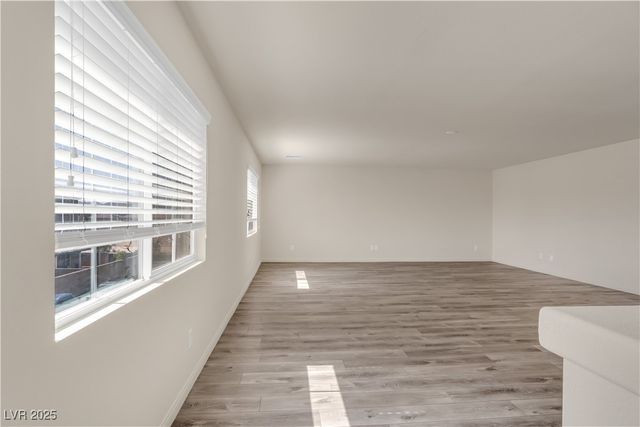 10073 Icicle Ridge Court, Las Vegas, NV 89141