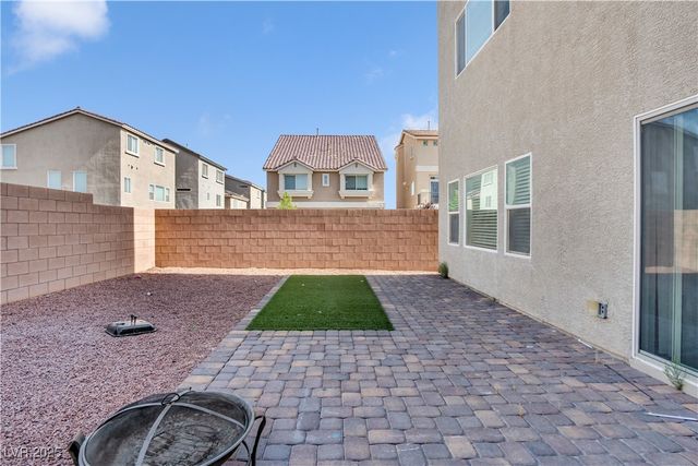 10073 Icicle Ridge Court, Las Vegas, NV 89141