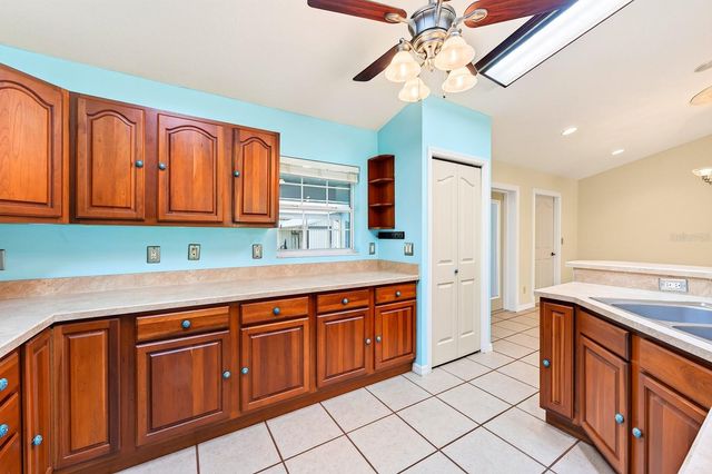 15771 SE 170TH AVENUE, Weirsdale, FL 32195