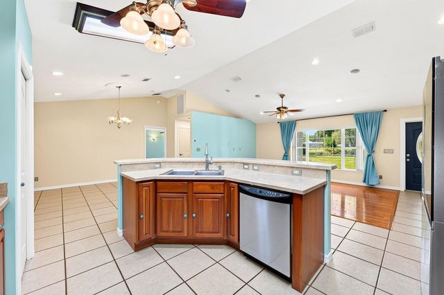 15771 SE 170TH AVENUE, Weirsdale, FL 32195