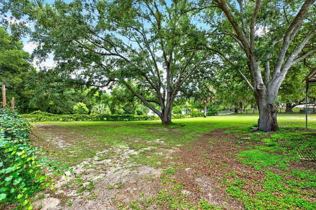 15771 SE 170TH AVENUE, Weirsdale, FL 32195