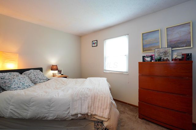 876 Annagladys Drive, E3, Worthington, OH 43085