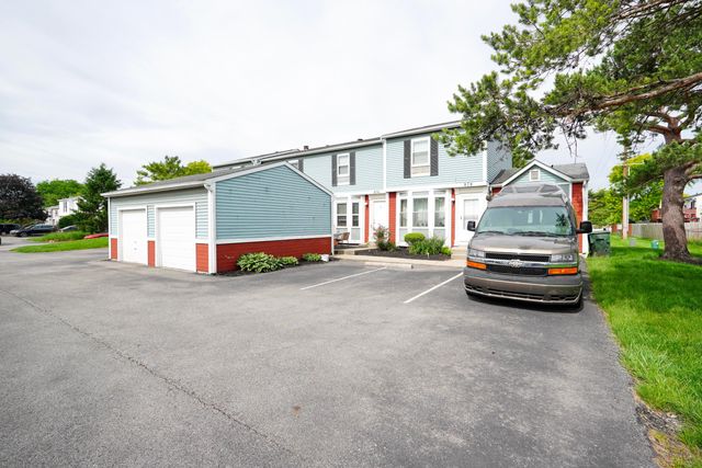 876 Annagladys Drive, E3, Worthington, OH 43085