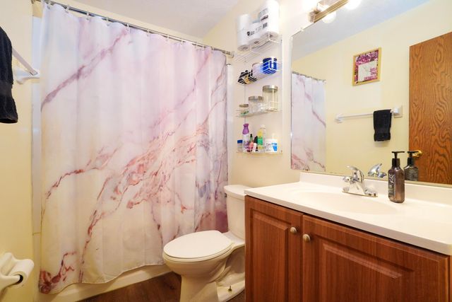 876 Annagladys Drive, E3, Worthington, OH 43085