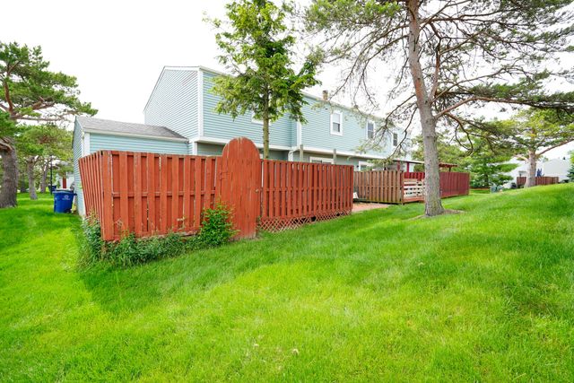 876 Annagladys Drive, E3, Worthington, OH 43085