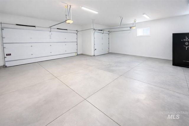 18051 N Burnt Car Pl, Boise, ID 83714