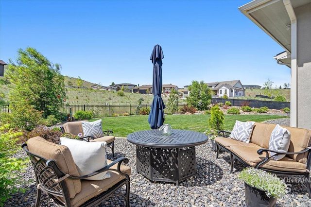 18051 N Burnt Car Pl, Boise, ID 83714