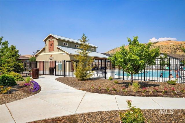 18051 N Burnt Car Pl, Boise, ID 83714