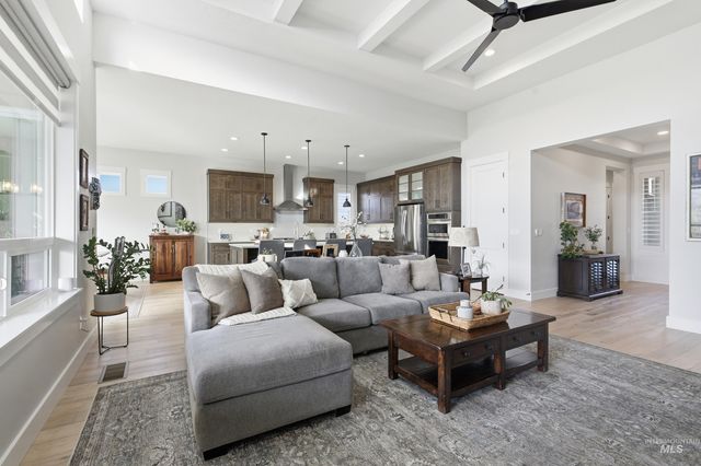 18051 N Burnt Car Pl, Boise, ID 83714