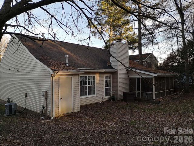 10120 Rockwood Road, Charlotte, NC 28215