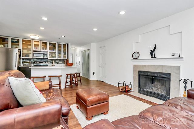 509 N Graham Street 2A, Charlotte, NC 28202