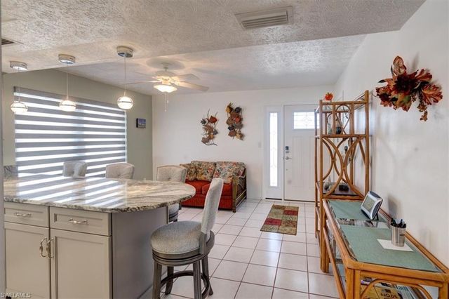 4104 SE 18th AVE # 2D, Cape Coral, FL 33904