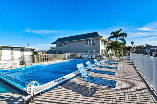 4104 SE 18th AVE 2D, Cape Coral, FL 33904