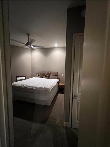 2940 Baltimore Avenue 1101, Kansas City, MO 64108