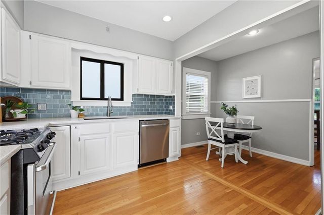 203 W 66th Terrace, Kansas City, MO 64113