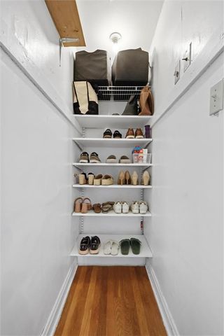 203 W 66th Terrace, Kansas City, MO 64113