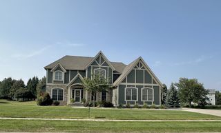 106 SW Stonegate Drive, Ankeny, IA 50023