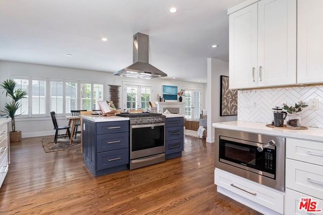 5654 Fallsgrove Street, Los Angeles, CA 90016