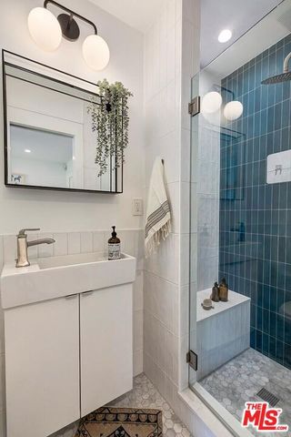 5654 Fallsgrove Street, Los Angeles, CA 90016