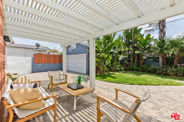 5654 Fallsgrove Street, Los Angeles, CA 90016