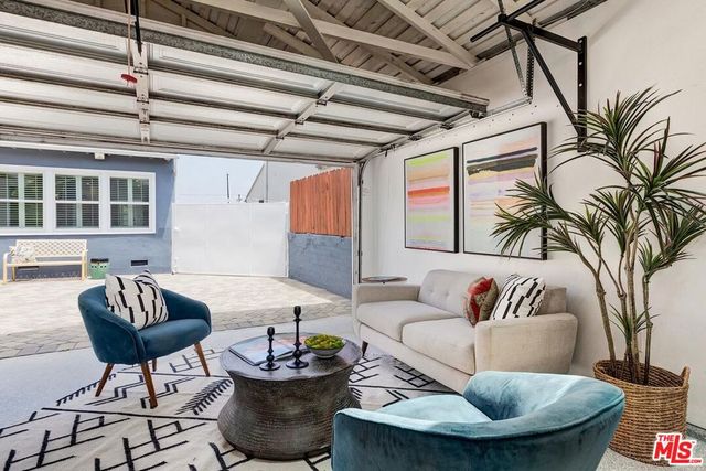 5654 Fallsgrove Street, Los Angeles, CA 90016