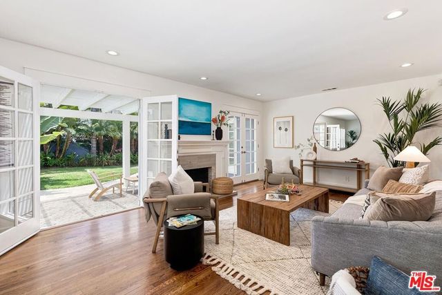 5654 Fallsgrove Street, Los Angeles, CA 90016