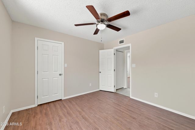 3614 W GROVERS Avenue, Glendale, AZ 85308