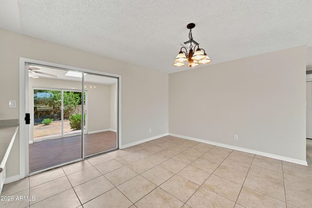 3614 W GROVERS Avenue, Glendale, AZ 85308