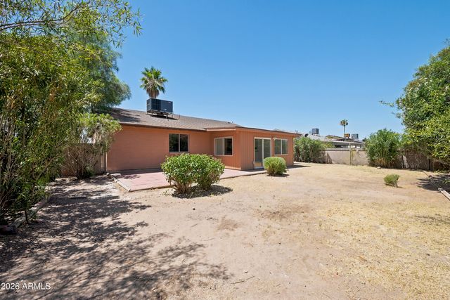 3614 W GROVERS Avenue, Glendale, AZ 85308