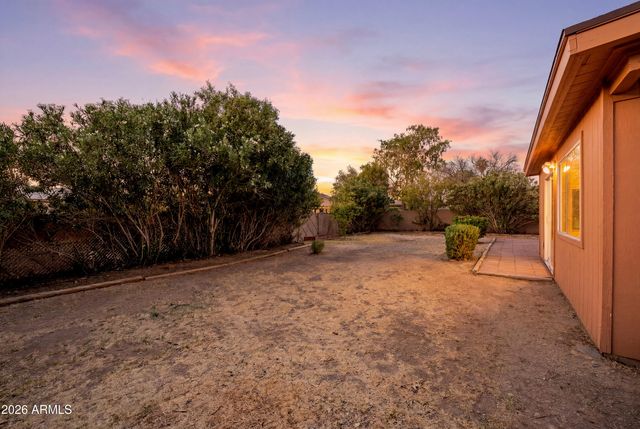 3614 W GROVERS Avenue, Glendale, AZ 85308