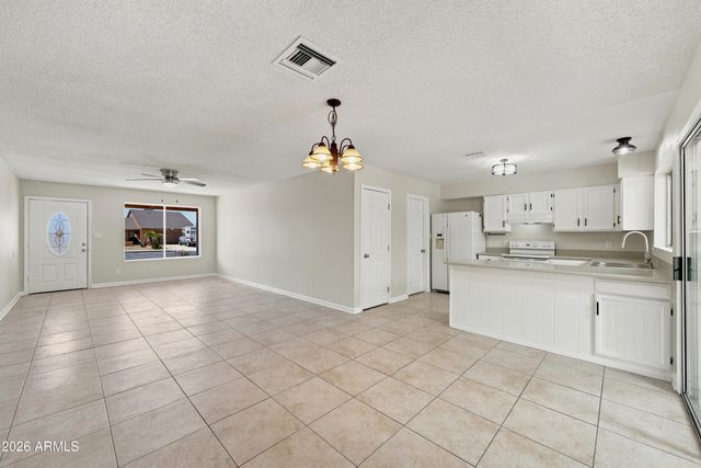 3614 W GROVERS Avenue, Glendale, AZ 85308