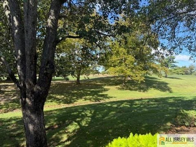 28 Daniel Webster Avenue C, Monroe, NJ 08831