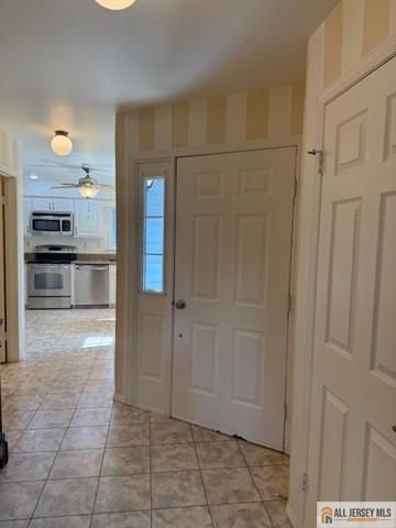 28 Daniel Webster Avenue C, Monroe, NJ 08831