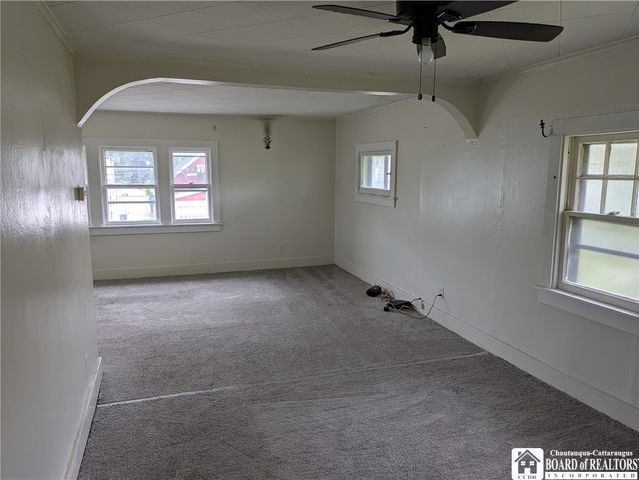 114 Manhattan Avenue, Buffalo, NY 14215