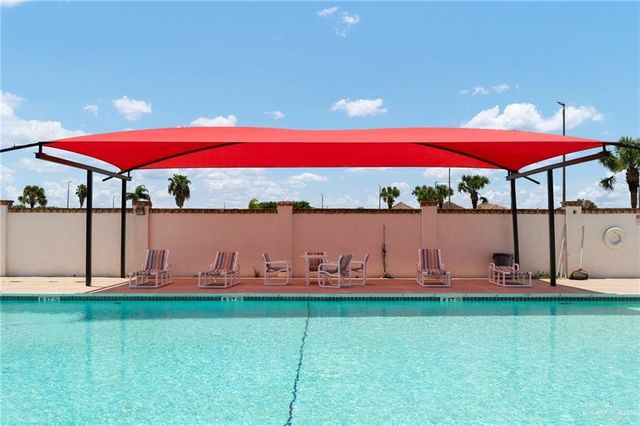 4006 Santo Cielo Street, Weslaco, TX 78596