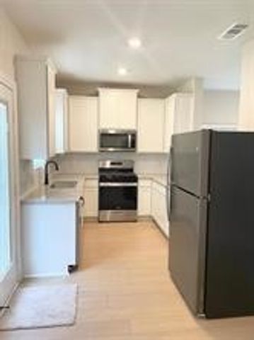 216 Savannah Way, Princeton, TX 75407