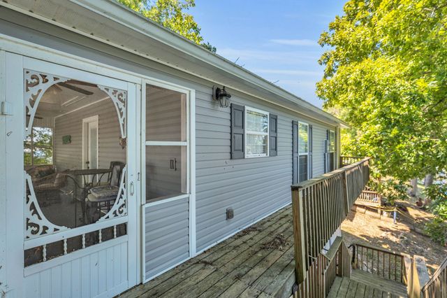 219 Beechview Dr, Clifton, TN 38425