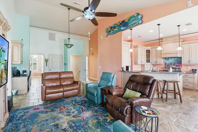 2571 N SENECA POINT, Crystal River, FL 34429