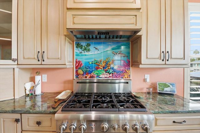 2571 N SENECA POINT, Crystal River, FL 34429