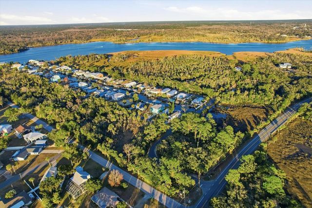 2571 N SENECA POINT, Crystal River, FL 34429