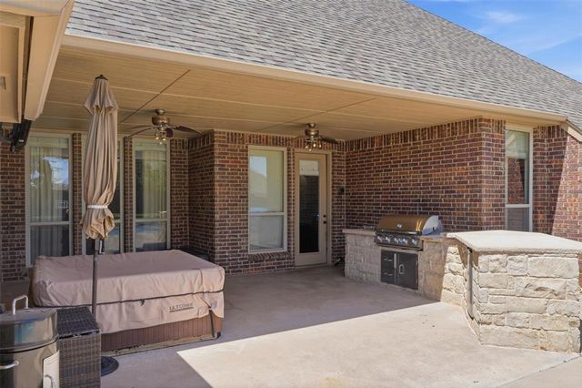 1400 NW 192nd Terrace, Edmond, OK 73012