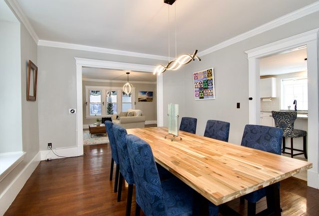 27 Rockland St, Springfield, MA 01118