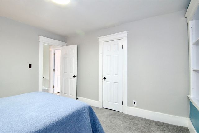 27 Rockland St, Springfield, MA 01118