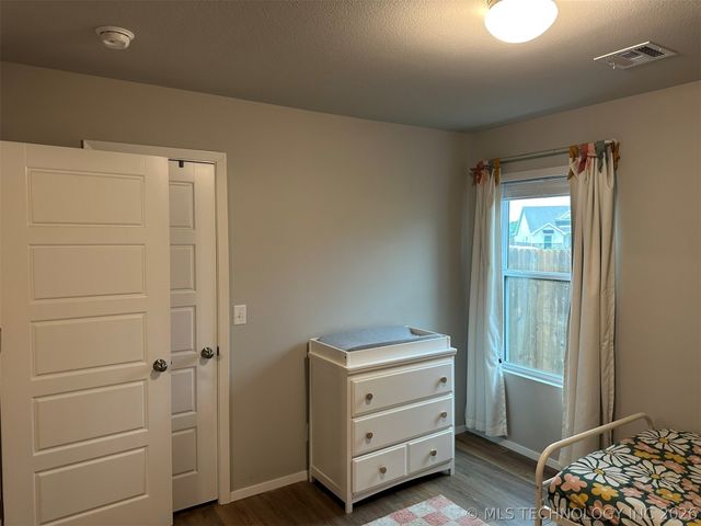 13009 E 124th Street North N, Owasso, OK 74021