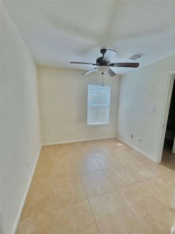 3735 Putnam Drive B, Bacliff, TX 77518