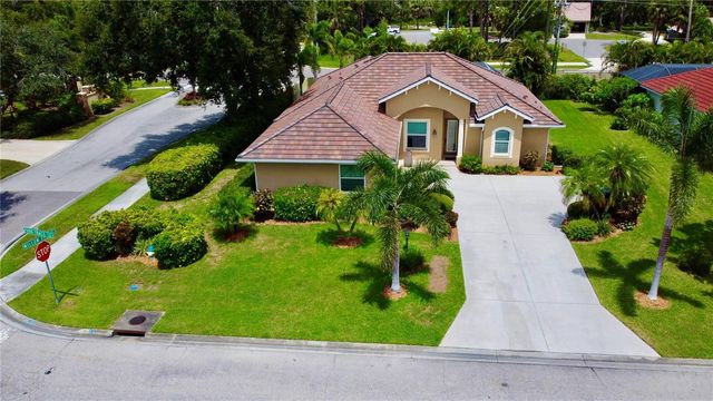 472 PARK TRACE BOULEVARD, Osprey, FL 34229
