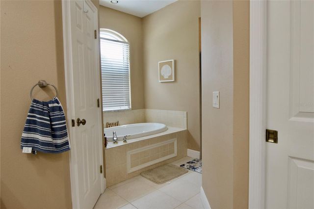 472 PARK TRACE BOULEVARD, Osprey, FL 34229