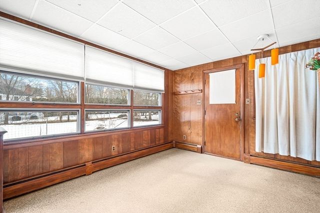 65 Arthur St., Methuen, MA 01844