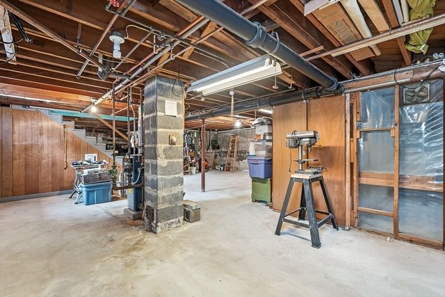 65 Arthur St., Methuen, MA 01844