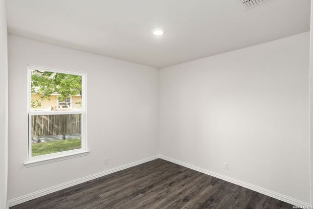 2718 BERMUDA DR, San Antonio, TX 78222